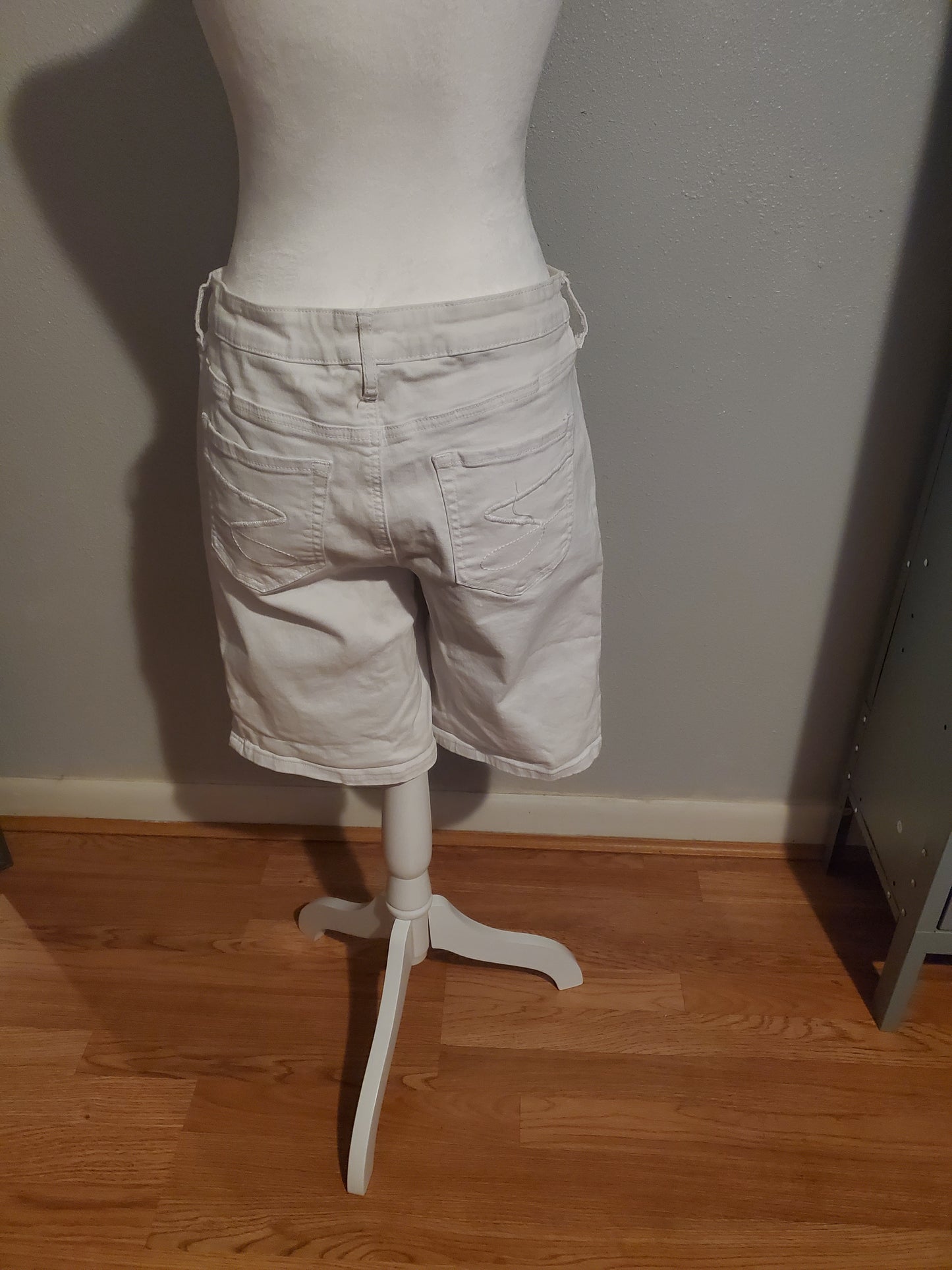 Jean Knee Length Shorts 1C