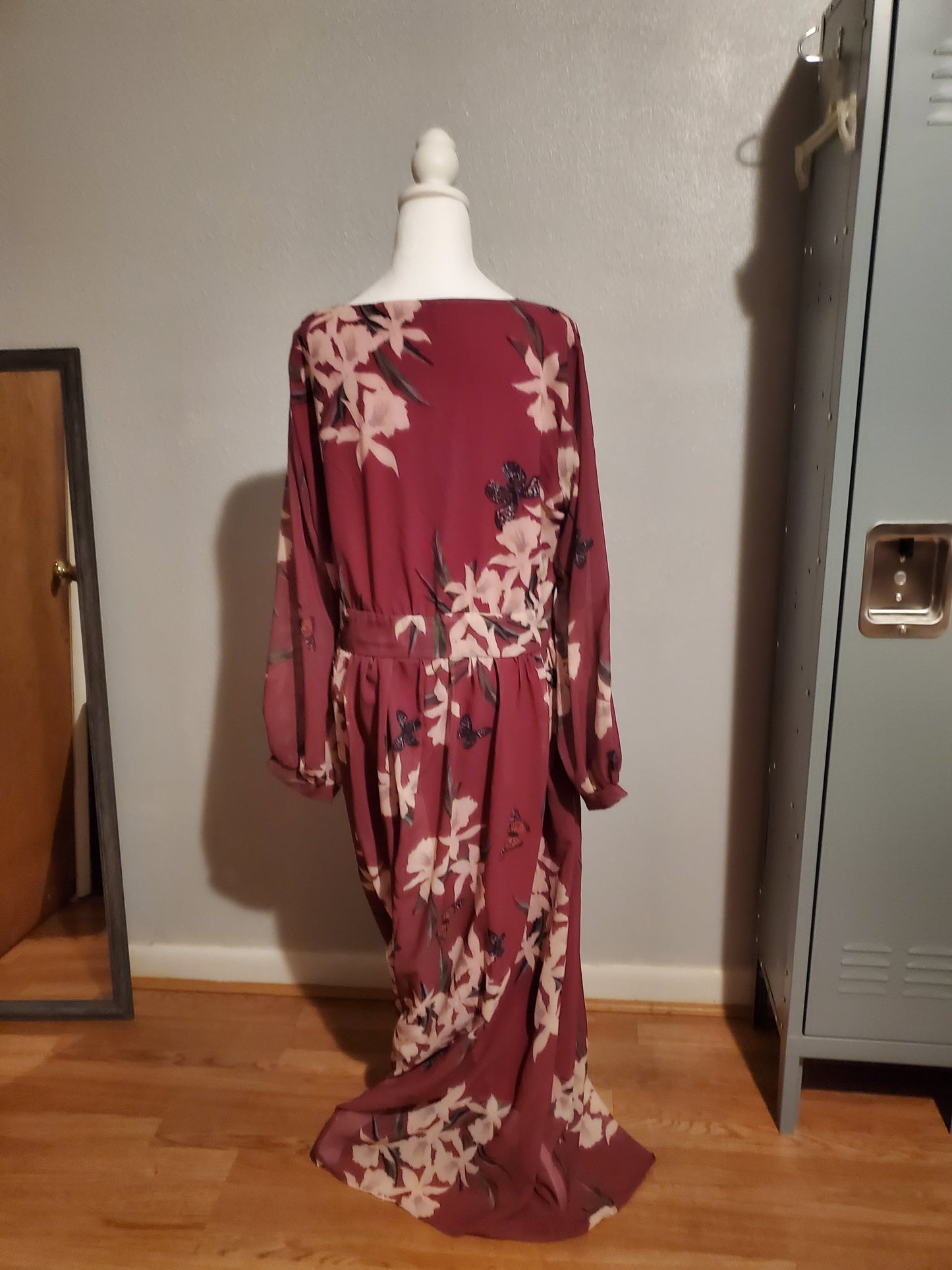 Floor length Maroon Flowered Dress 4G