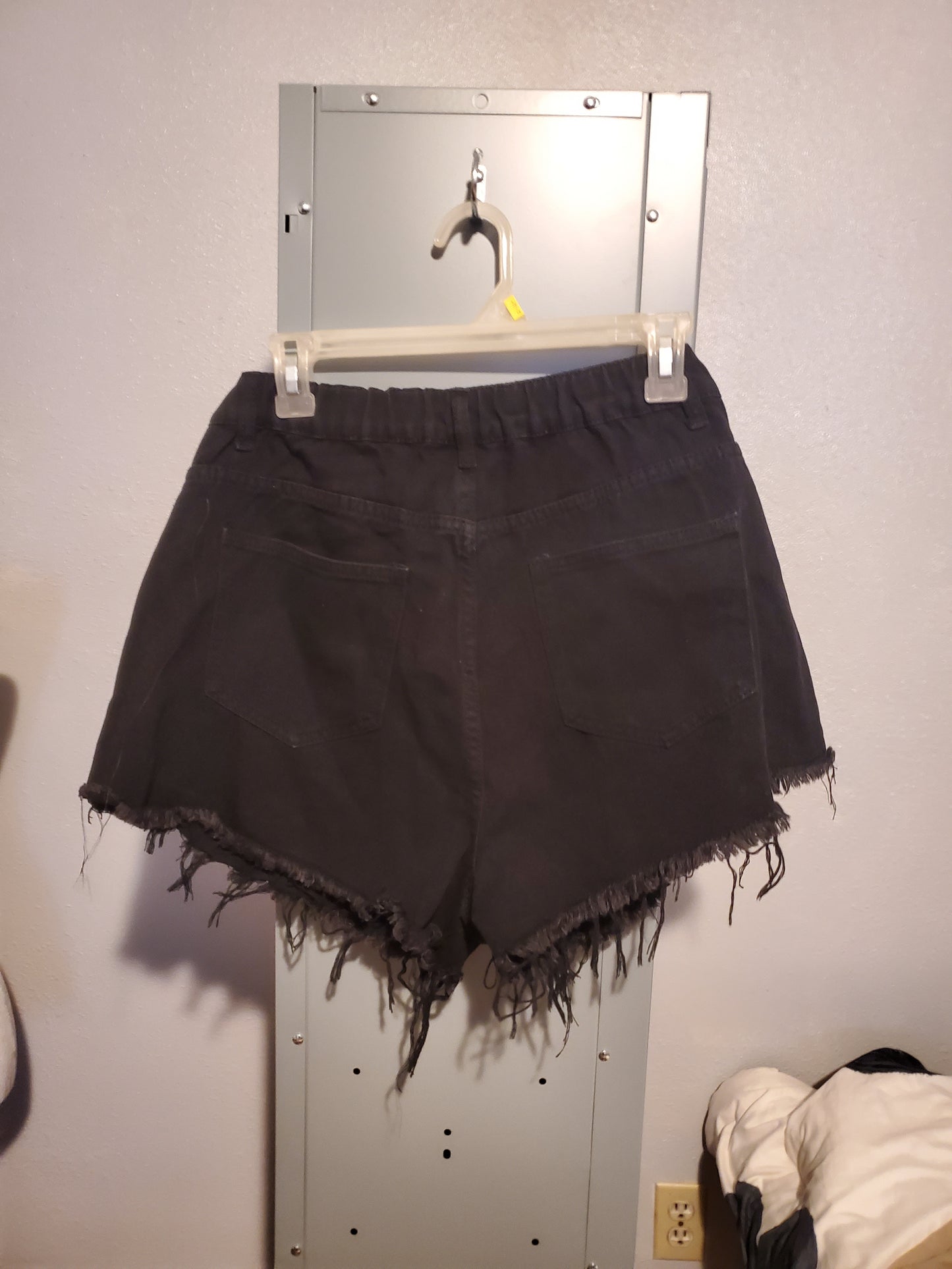 Black Shorts 19C