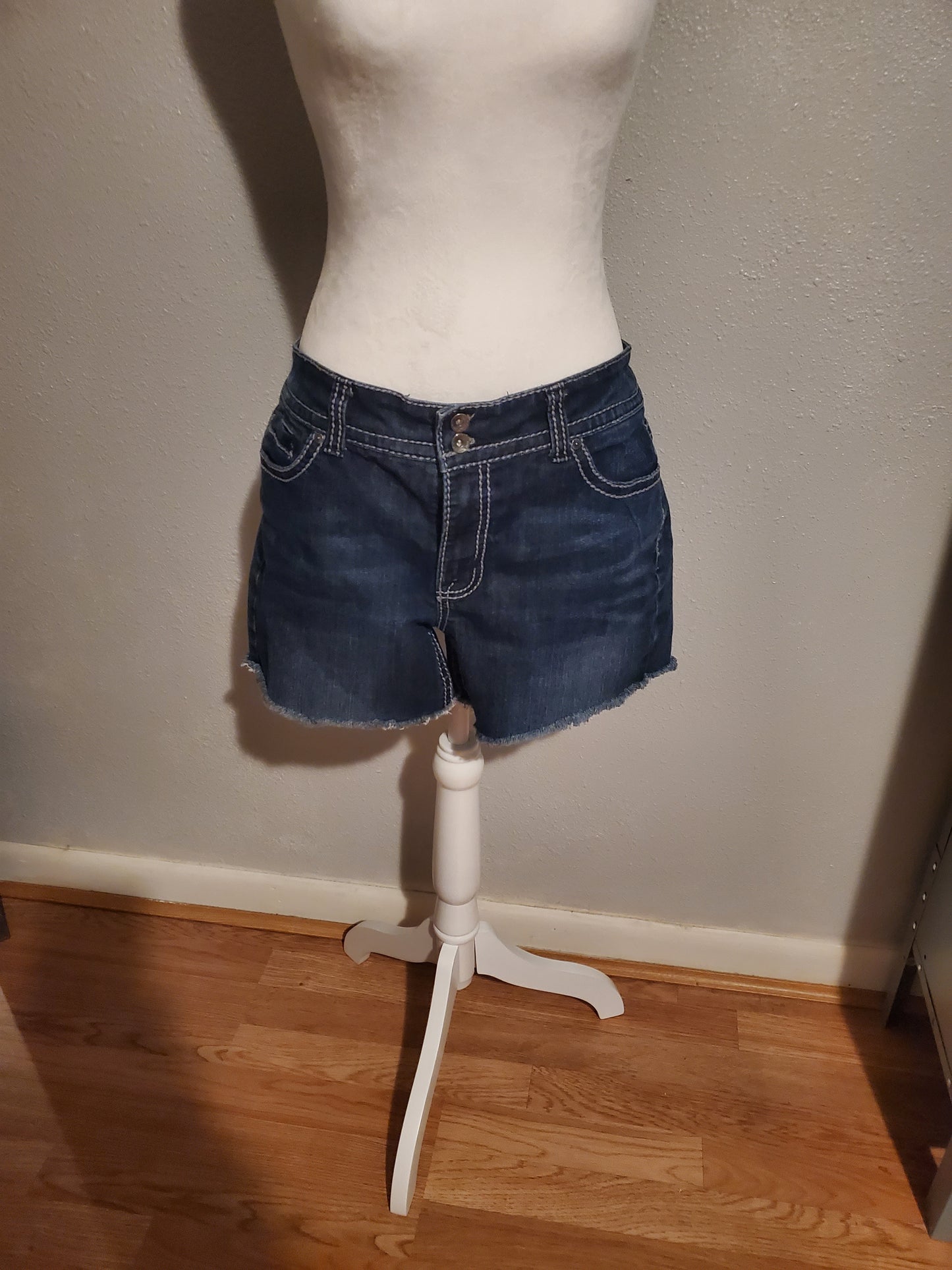 Jean Shorts 2C