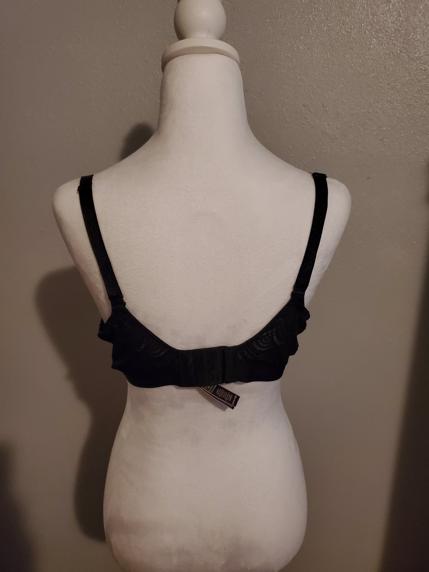 Victoria Secret Black Bra 2J