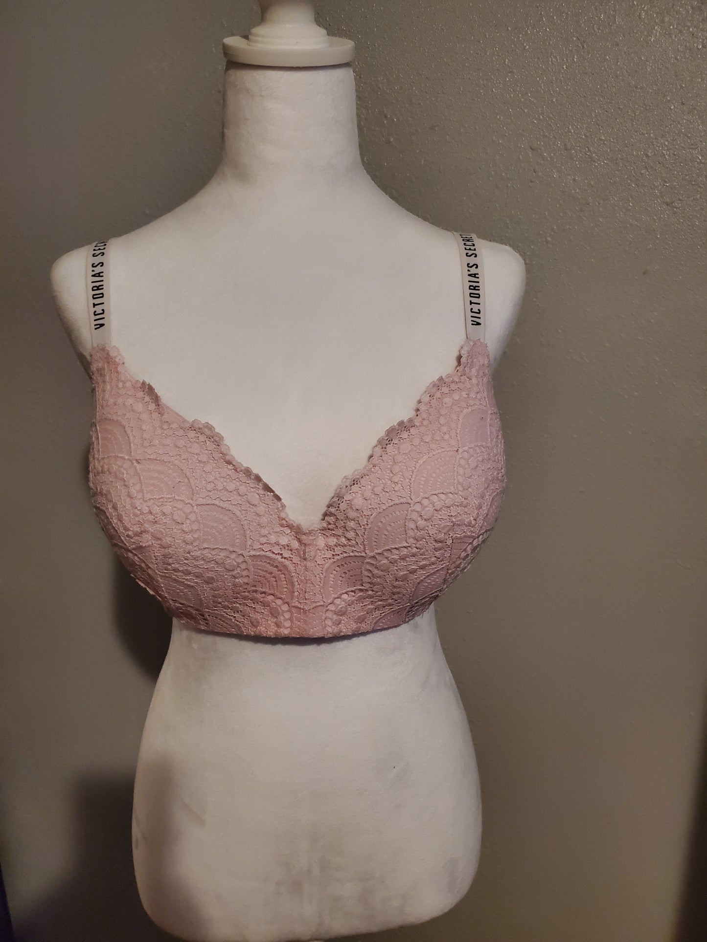Pink Lace Bra 6J