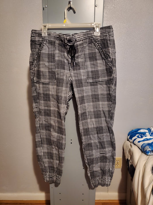 Plaid Black/White Slacks 11E