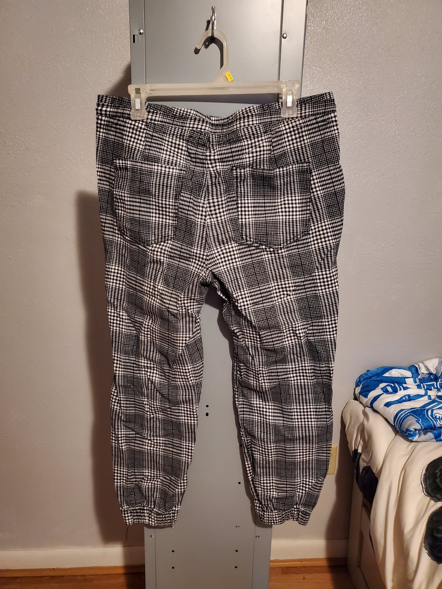 Plaid Black/White Slacks 11E