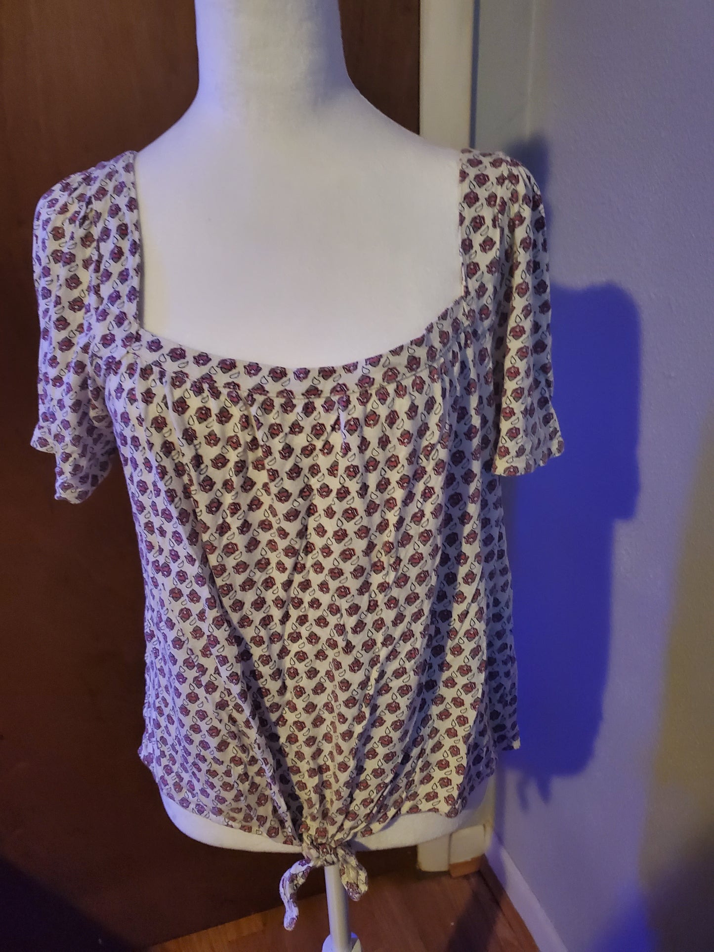 Beige Flowered Shirt 38A