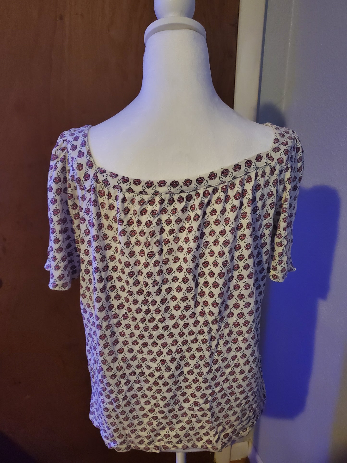 Beige Flowered Shirt 38A