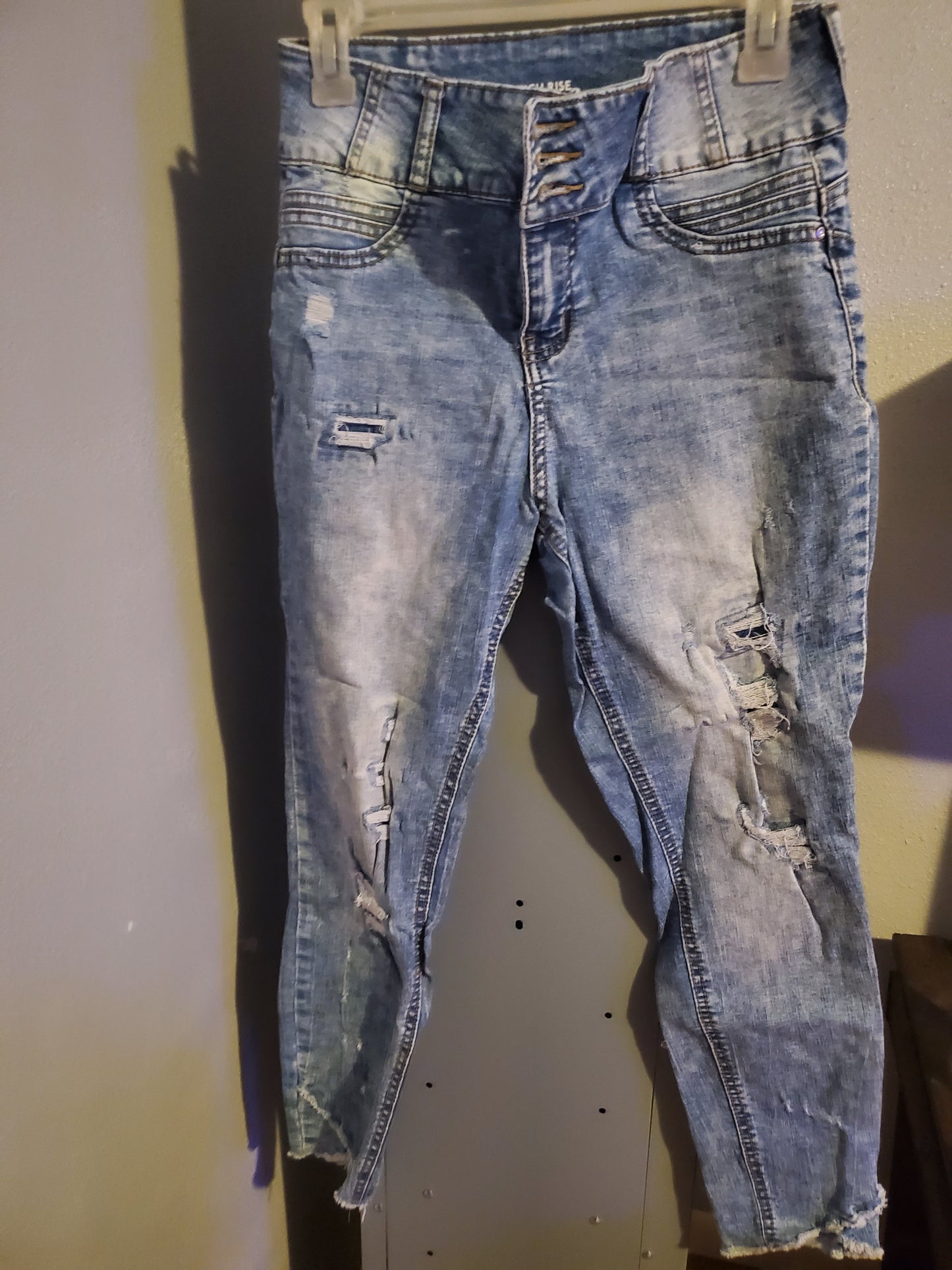 High Rise Skinny Jeans 22E