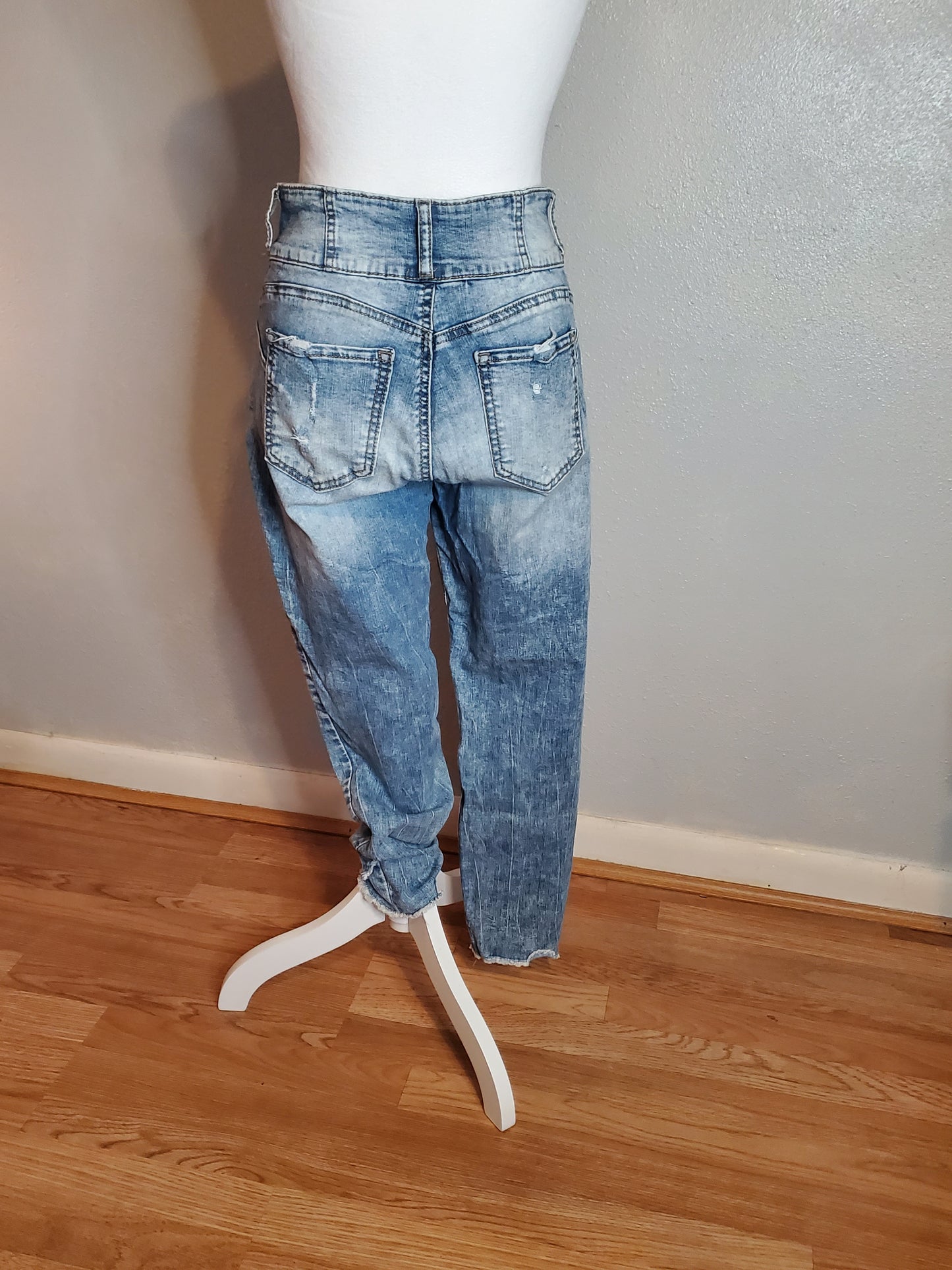 High Rise Skinny Jeans Size 13 - Dark Wash Stretch Denim  22E
